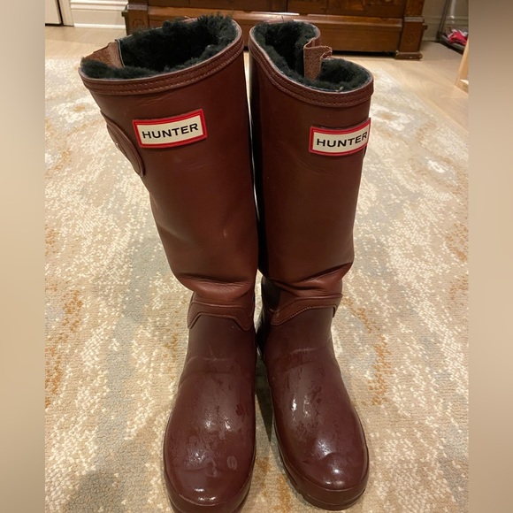 Size 7 Maroon leather HUNTER boots with fur lining - Picture 3 of 5